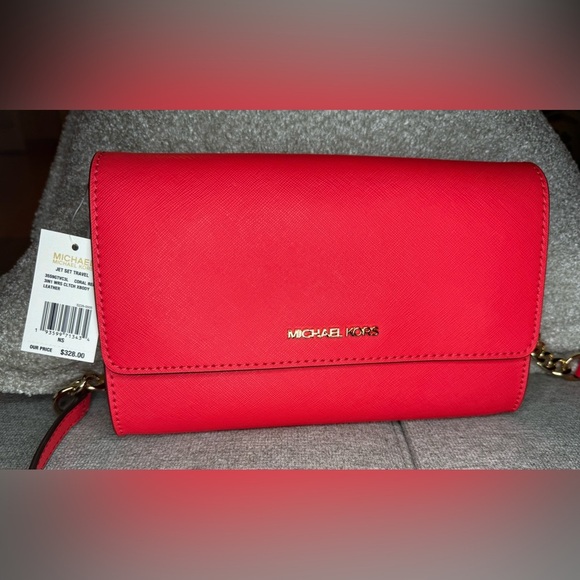 Michael Kors 3 in 1 Clutch Crossbody - Coral Reef Leather - Picture 4 of 8